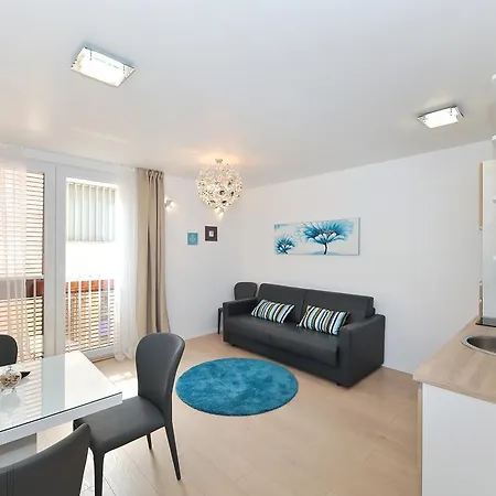 Apartment Luka